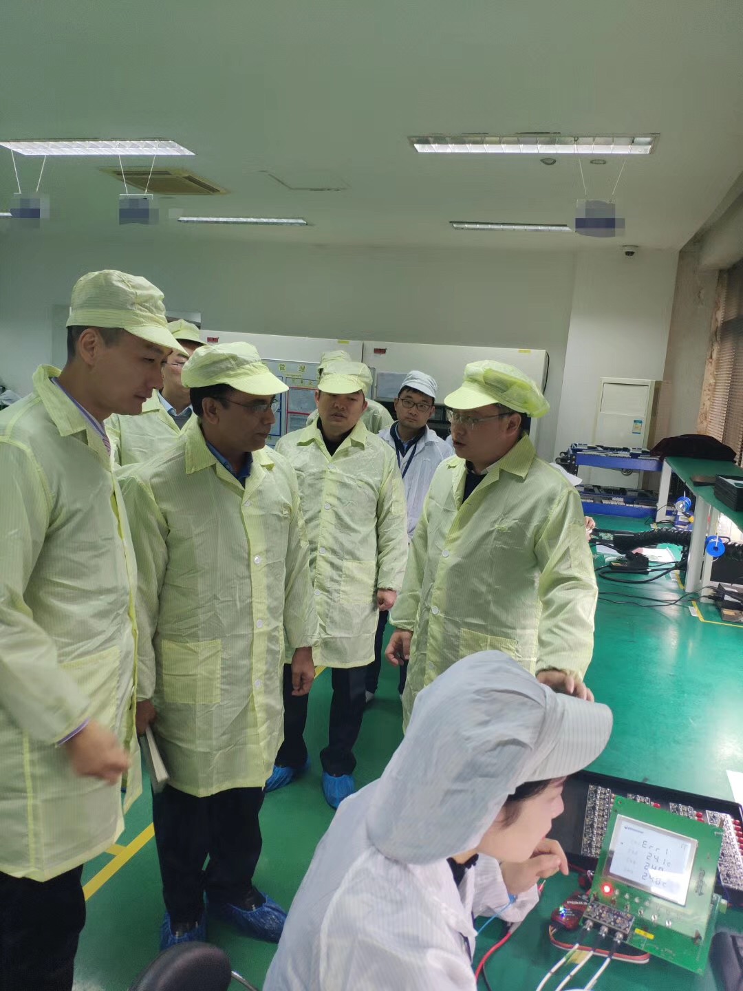 5de21c65acbbc.jpg 5de21c65acbbc.jpg