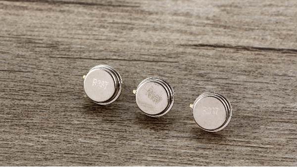 晶振廠家如何堅(jiān)持優(yōu)質(zhì)供應(yīng)商地位？不妨從穩(wěn)定的價(jià)格說(shuō)起